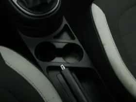 Hyundai i10 (2023) thumbnail 37