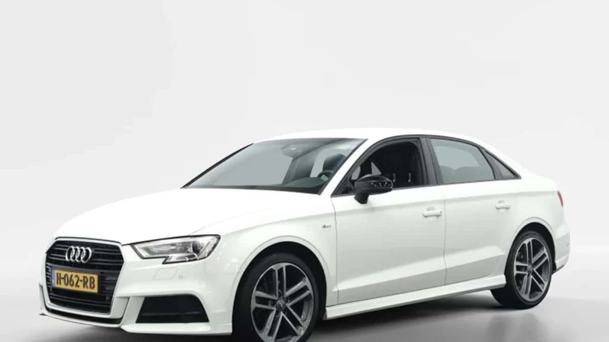 Audi A3 (2019) — foto 1