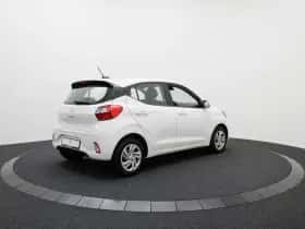 Hyundai i10 thumbnail 2