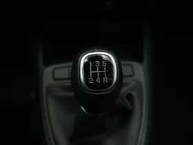 Hyundai i10 (2023) thumbnail 35