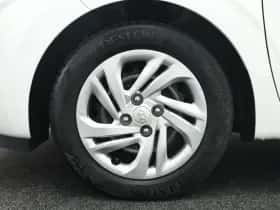 Hyundai i10 (2023) thumbnail 7