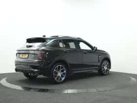 Lynk & Co 01 (2024) thumbnail 2