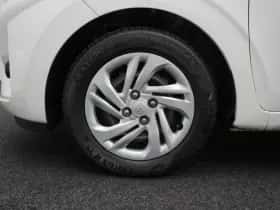 Hyundai i10 (2022) thumbnail 35