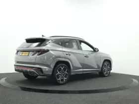 Hyundai Tucson (2023) thumbnail 2