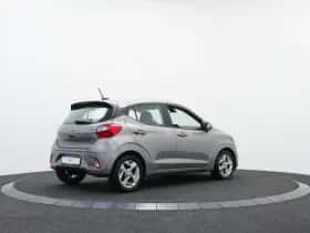 Hyundai i10 (2022) thumbnail 2