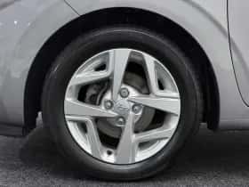 Hyundai i10 (2022) thumbnail 7