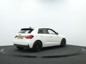 Audi A1 (2023) thumbnail 2