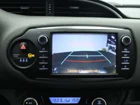 Toyota Yaris (2018) thumbnail 37