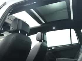 Volkswagen Tiguan (2022) thumbnail 23