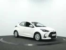 Toyota Yaris (2021) thumbnail 12