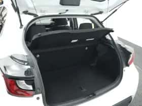 Toyota Yaris (2021) thumbnail 16