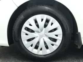 Toyota Yaris (2021) thumbnail 6