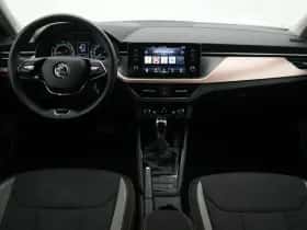 Škoda Kamiq (2023) thumbnail 3