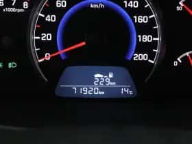 Hyundai i10 (2019) thumbnail 4