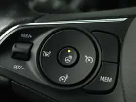 Opel Crossland (2022) thumbnail 28