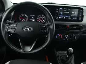 Hyundai i10 (2022) thumbnail 3