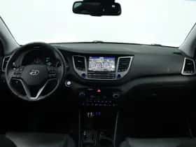 Hyundai Tucson (2017) thumbnail 23