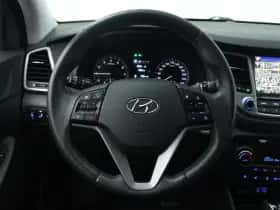 Hyundai Tucson (2017) thumbnail 28