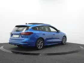 Ford Focus (2024) thumbnail 2
