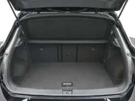 Volkswagen T-Roc (2025) thumbnail 18
