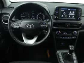 Hyundai Kona (2018) thumbnail 3