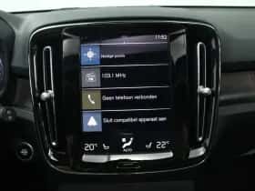 Volvo XC40 (2023) thumbnail 37