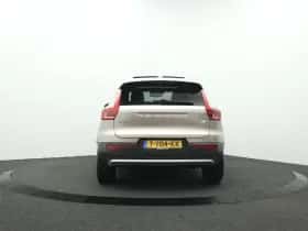 Volvo XC40 (2023) thumbnail 10