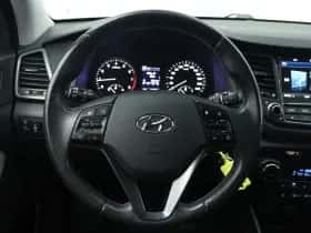 Hyundai Tucson (2017) thumbnail 24