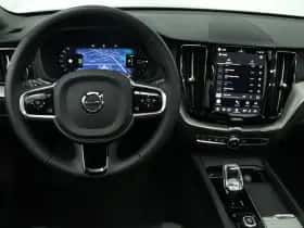 Volvo XC60 (2025) thumbnail 4