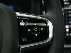 Volvo XC60 (2025) thumbnail 31
