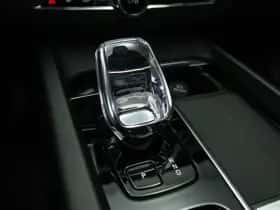Volvo XC60 (2025) thumbnail 46