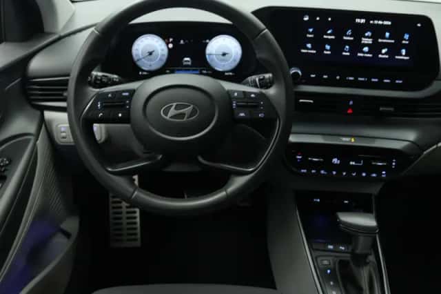 Hyundai Bayon (2025) thumbnail 3