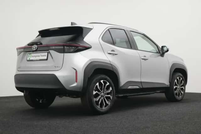 Toyota Yaris Cross (2026) thumbnail 2