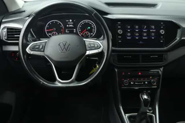 Volkswagen T-Cross (2021) thumbnail 3