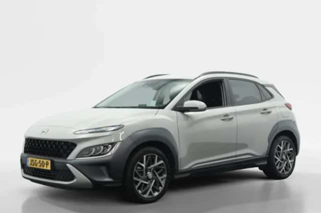 Hyundai Kona (2022) thumbnail 1