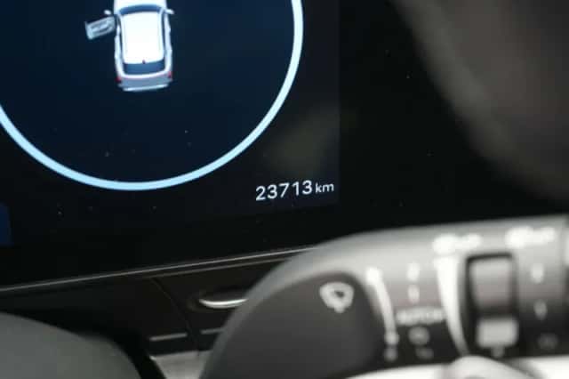 Hyundai Kona (2025) thumbnail 4