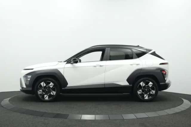Hyundai Kona (2024) thumbnail 6