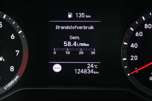 Hyundai i10 (2020) thumbnail 4