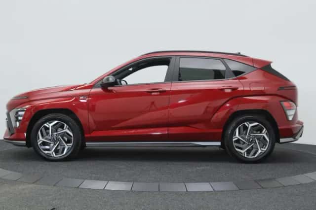 Hyundai Kona (2023) thumbnail 6
