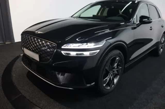 Genesis GV70 (2022) thumbnail 6