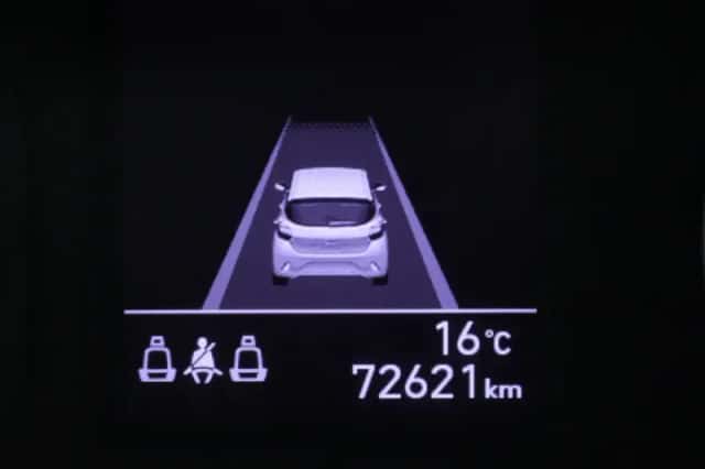Hyundai i10 (2023) thumbnail 4