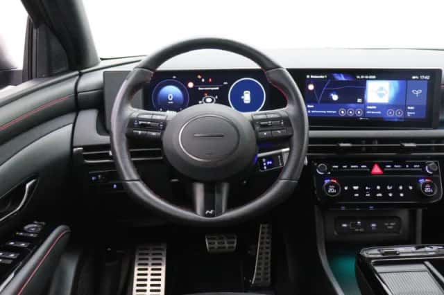 Hyundai Tucson (2025) thumbnail 3