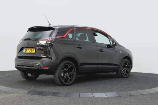 Opel Crossland (2023) thumbnail 2