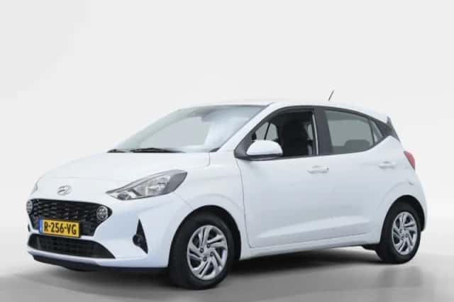 Hyundai i10 (2023) thumbnail 1