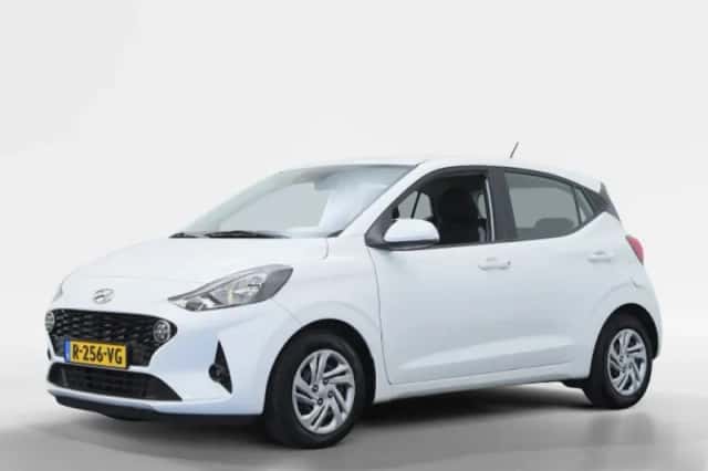 Hyundai i10 (2023) thumbnail 1