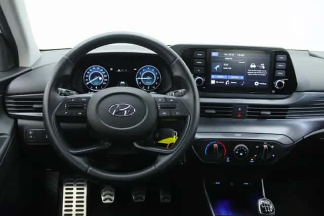 Hyundai Bayon (2024) thumbnail 3