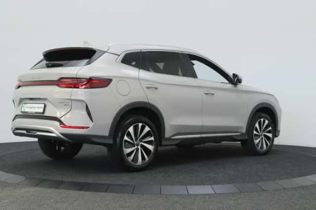 BYD Seal U (2026) thumbnail 2