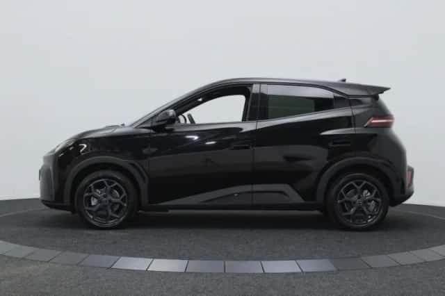 BYD Dolphin (2026) thumbnail 6