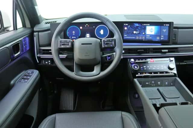 Hyundai Santa Fe (2026) thumbnail 3