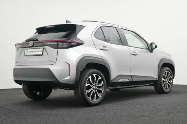 Toyota Yaris Cross (2026) thumbnail 2